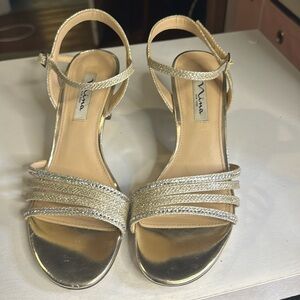 Nina women’s Nelena Sandals- 8.5
